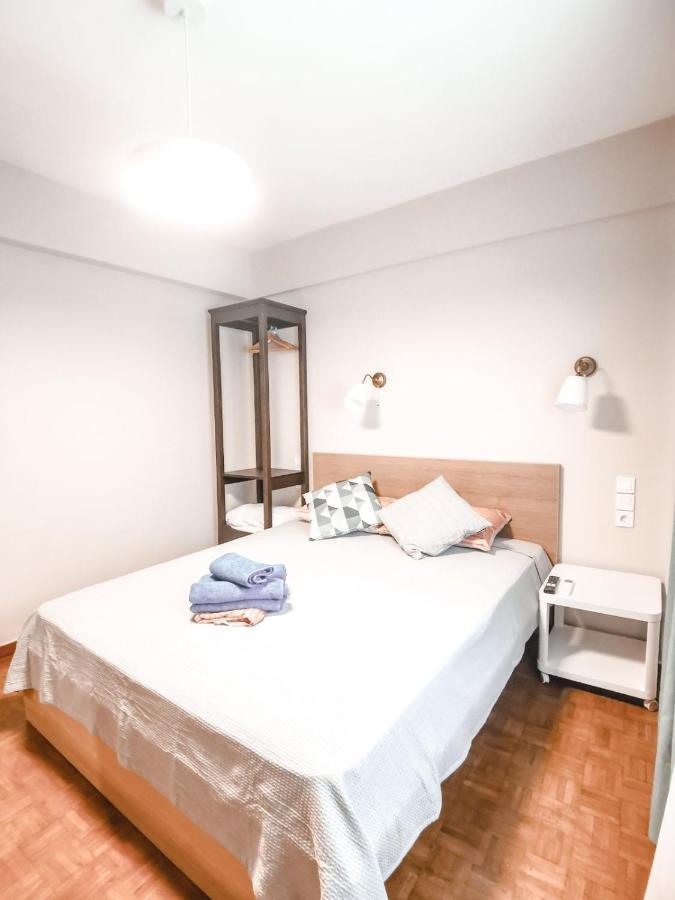 Tip Top Apartment Халкис Екстериор снимка