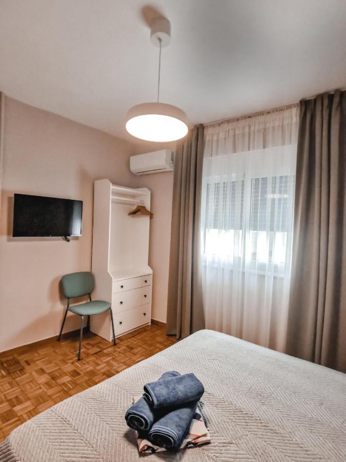 Tip Top Apartment Халкис Екстериор снимка