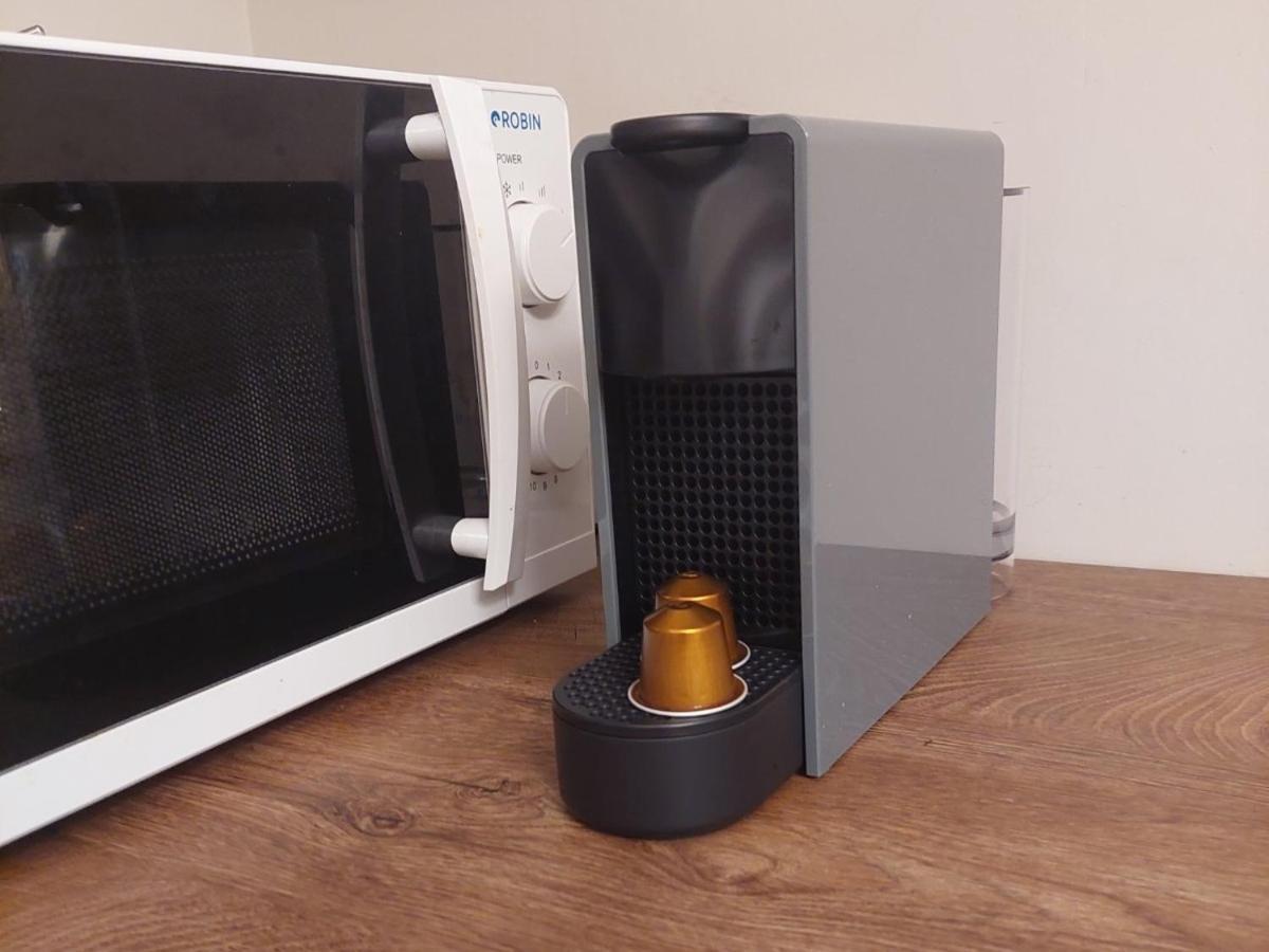 Tip Top Apartment Халкис Стая снимка